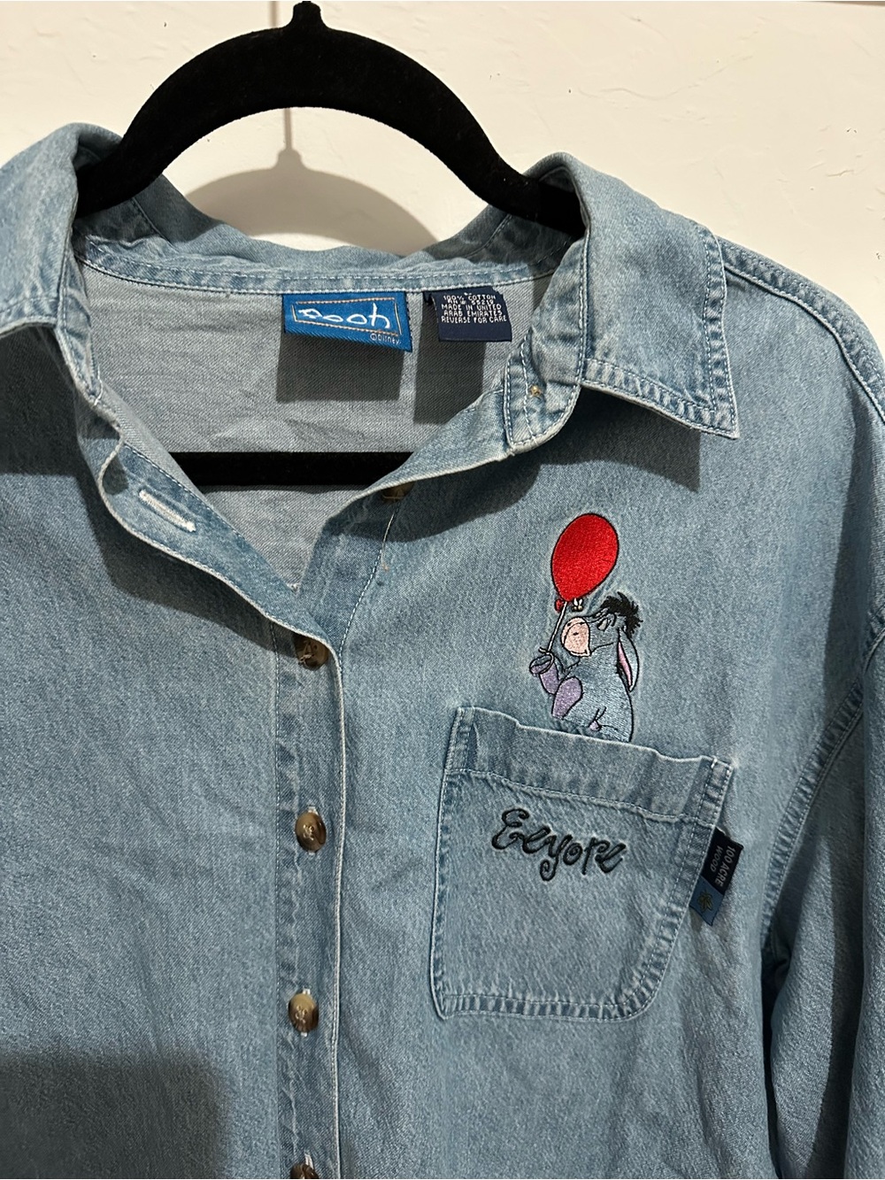 Vintage 90s Disney Pooh denim button-up, embroidered Eeyore, Jerry Leigh. size L
